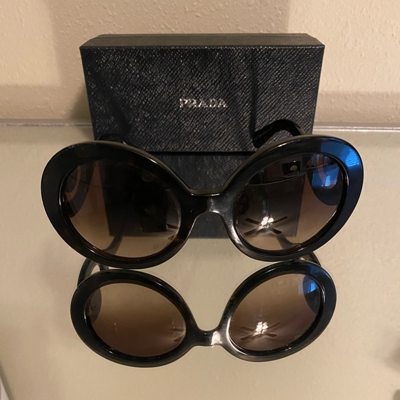 Prada Baroque Sunglasses Sunglasses Spr Pr27ns Prada Sunglasses